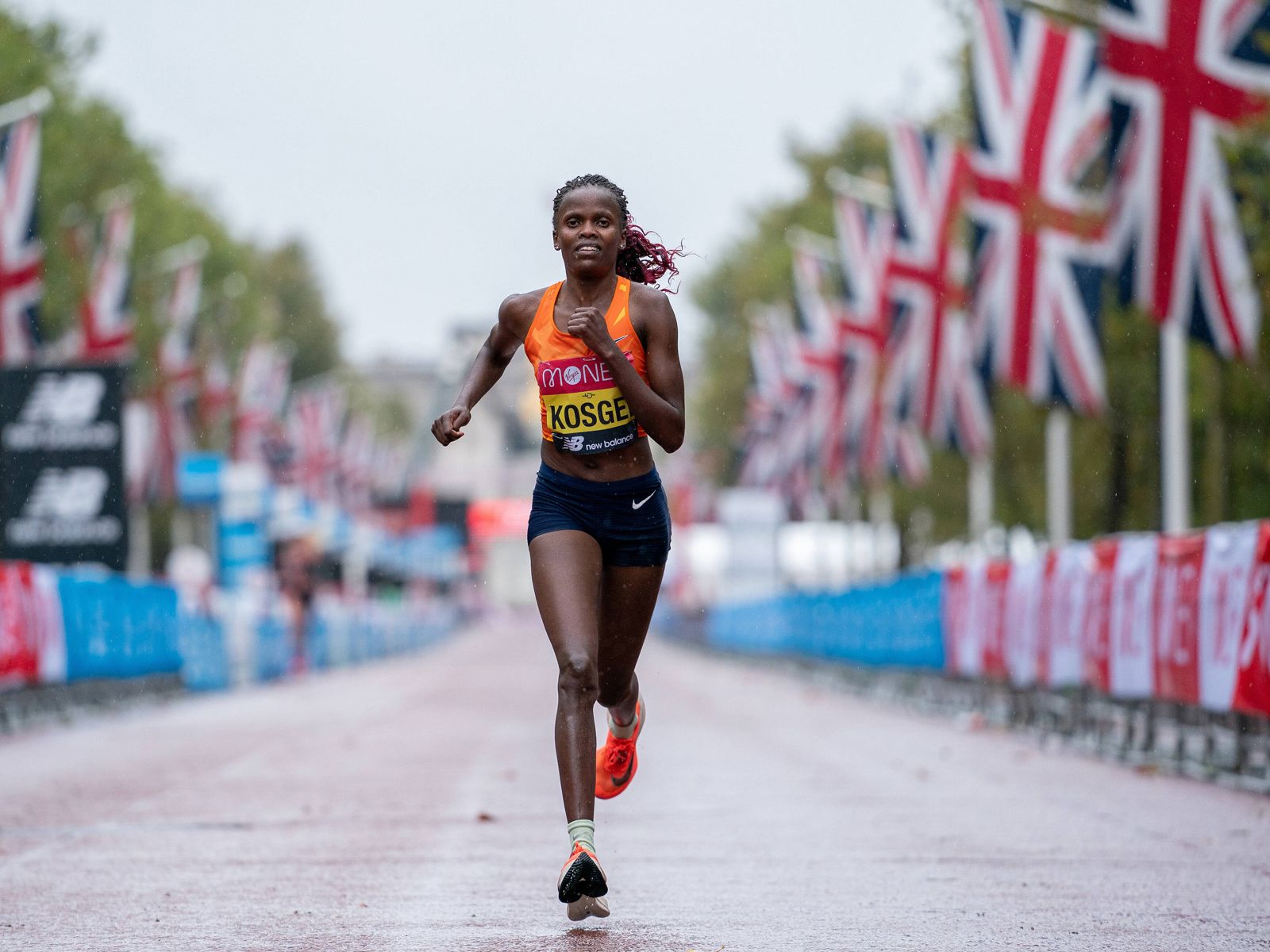 Weltrekordler Am Start: Eliud Kipchoge Und Brigid Kosgei Starten Beim ...