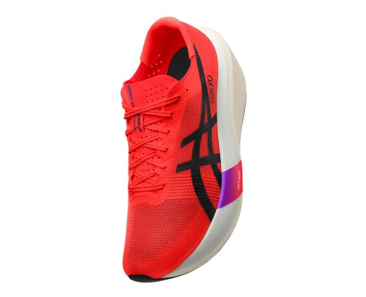 Im Test: Asics Metaspeed Edge Tokyo